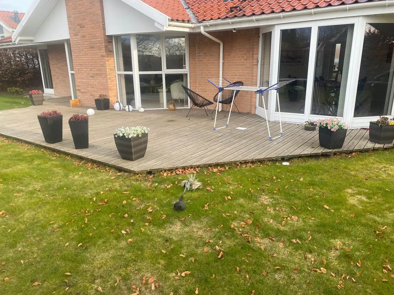 Billede 1 - Gratis træbrædder til afhentning, 25–30 m²