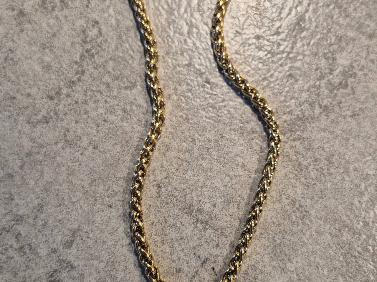 Billede 3 - Goldfilled what chaln med løve vedhæng