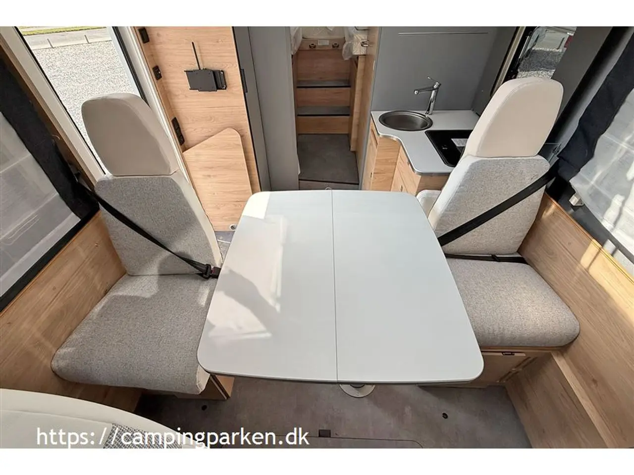 Billede 9 - 2026 - Dethleffs Just Camp T7052 EBL Dethleffs eksklusive kampagnemodel med vildt meget udstyr og vinterkomfortpakke!