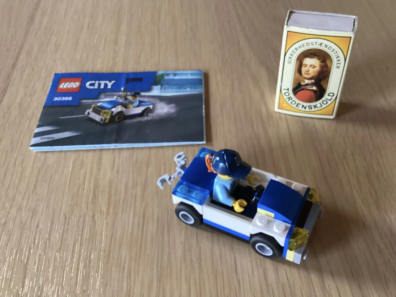 Billede 3 - Lego 30366 politibil og 60358 motorcykel, pr. stk.
