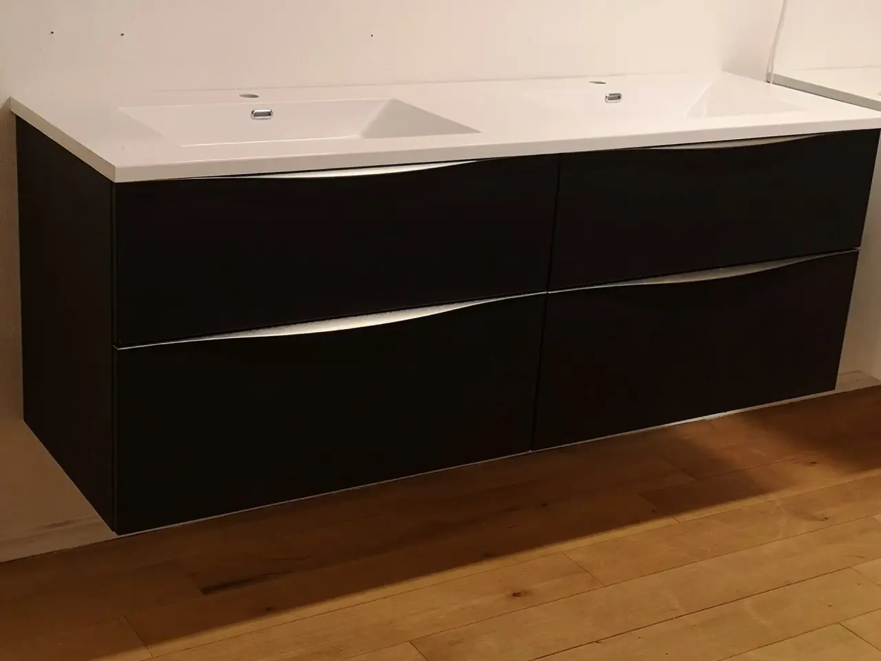 Billede 2 - Bademiljø 160 cm
