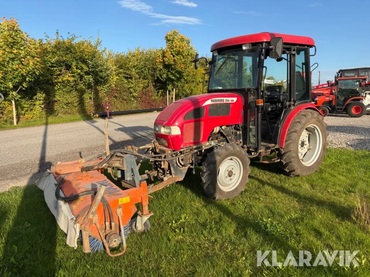 Billede 1 - Traktor Mahindra 254 Awd