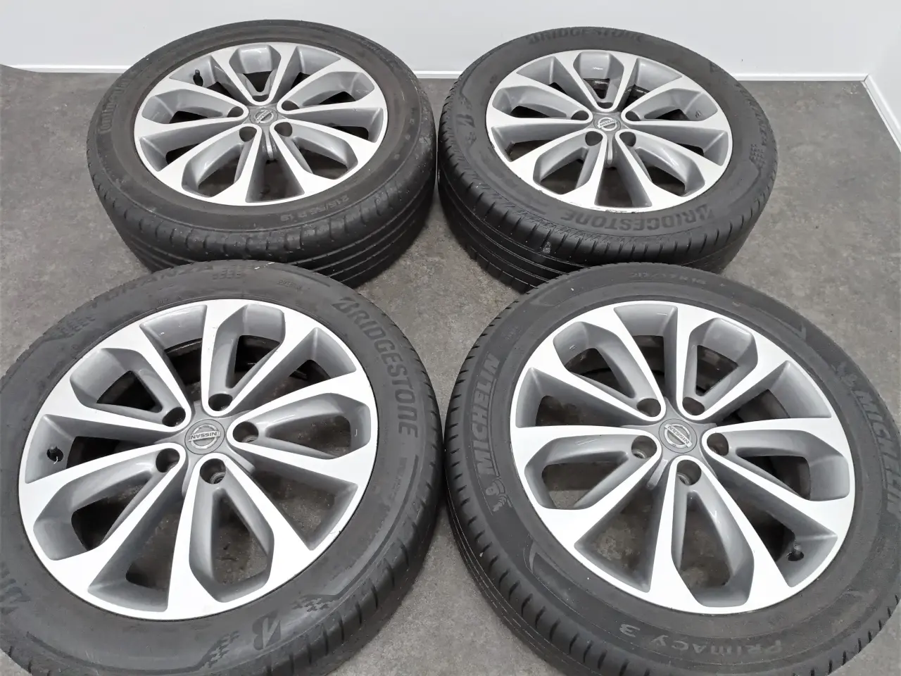 Billede 5 - 5x114,3 18" ET40 nav 66,1ø NISSAN sommersæt