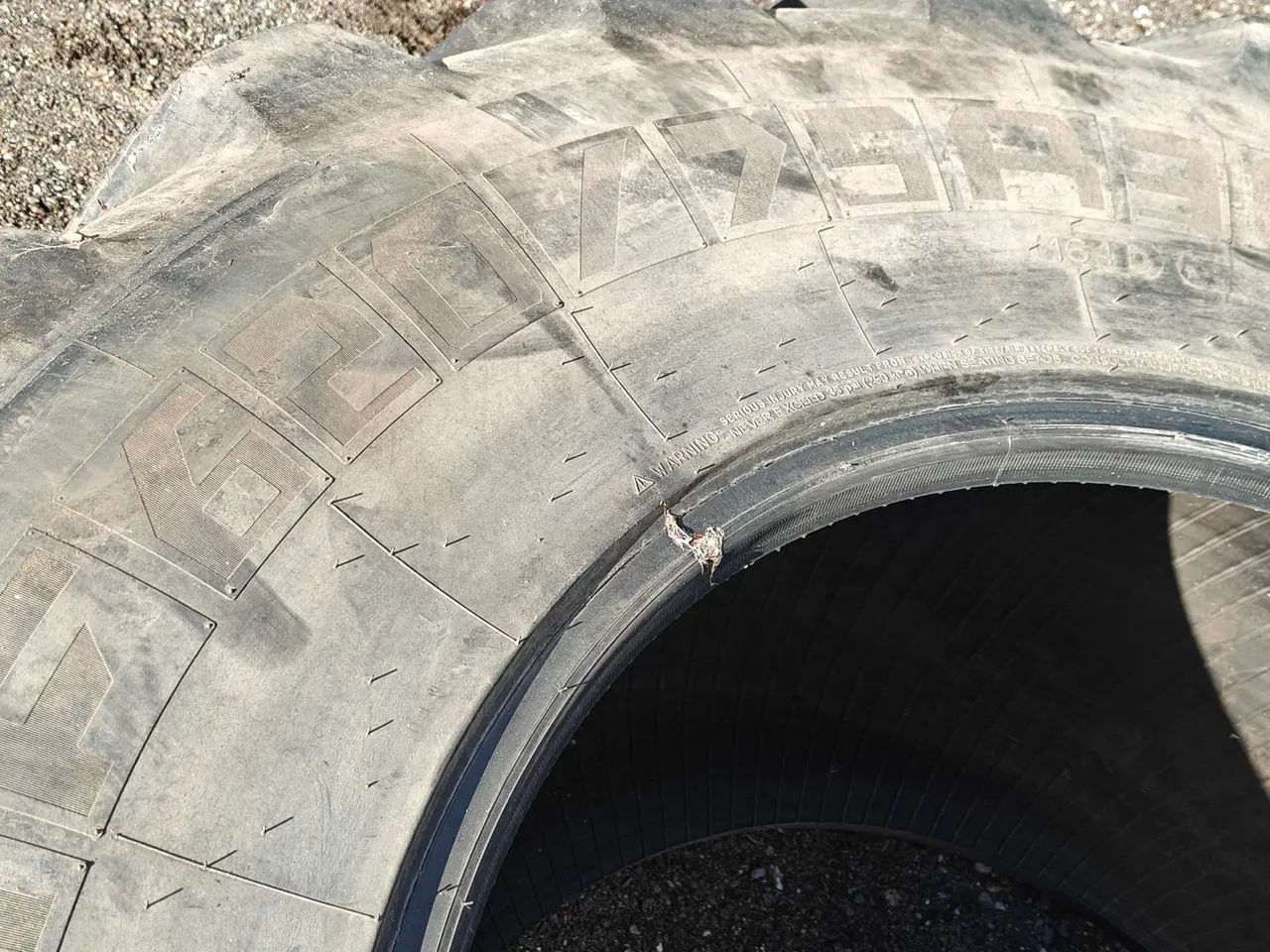 Billede 2 - Michelin 620/75 R30 XXX