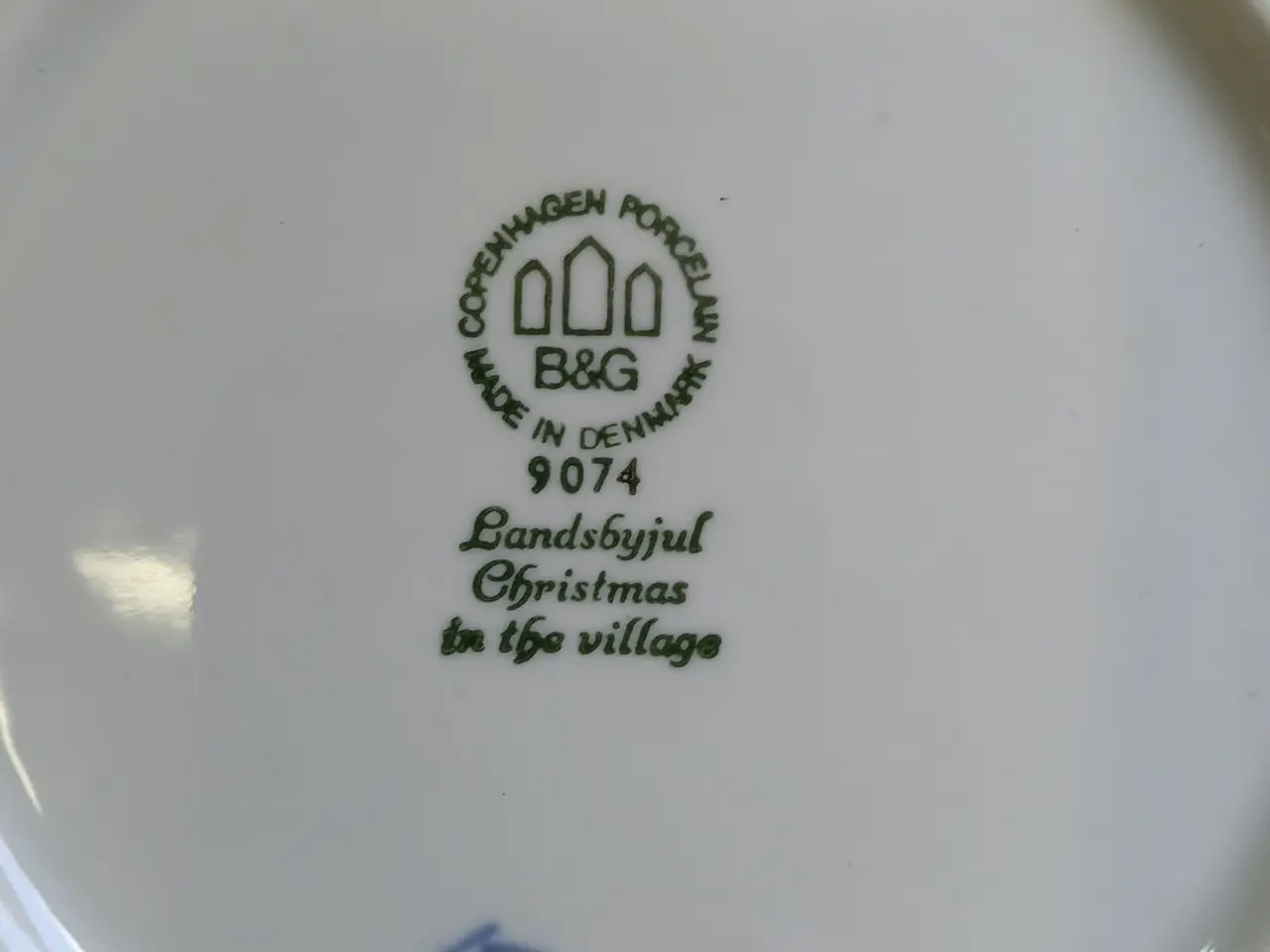 Billede 5 - Bing & Grøndahl Juleplatte 1974 Porcelæn Blå Hvid