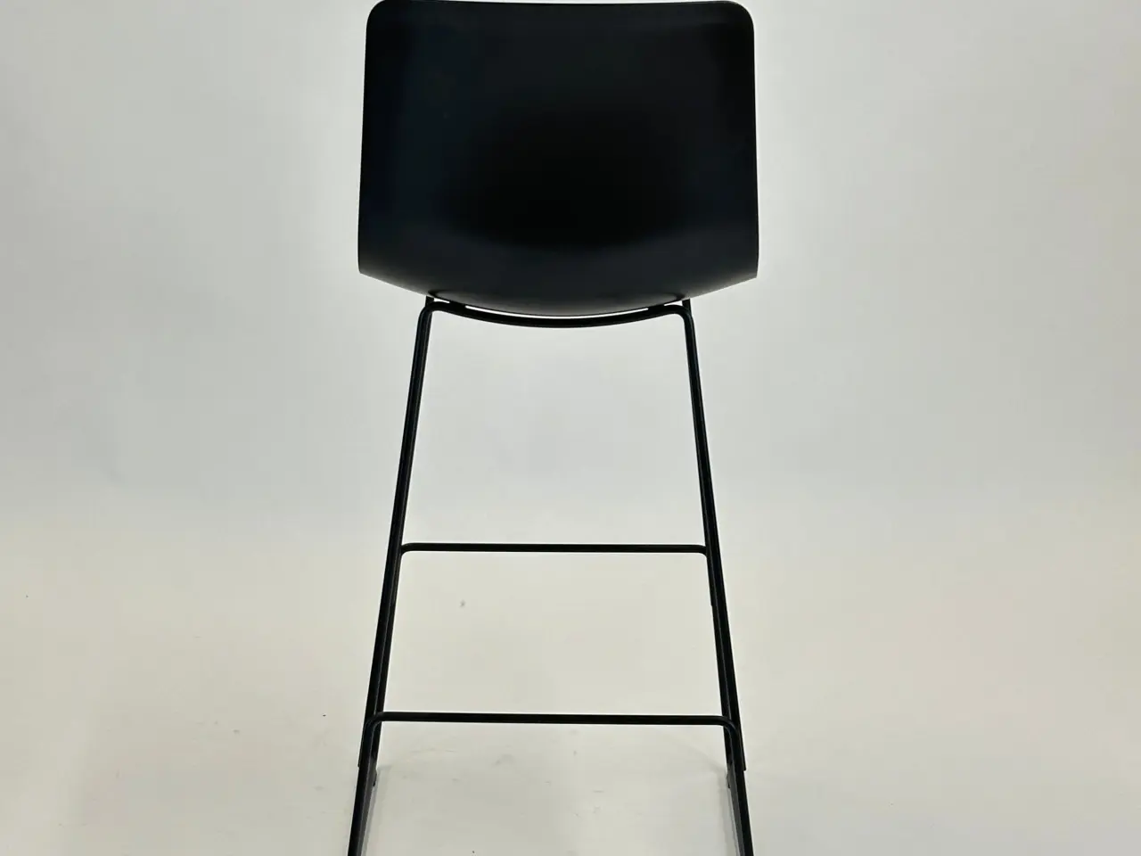 Billede 5 - Fredericia Furniture Pato Sledge Barstool Barstol – Sort SH 78 cm