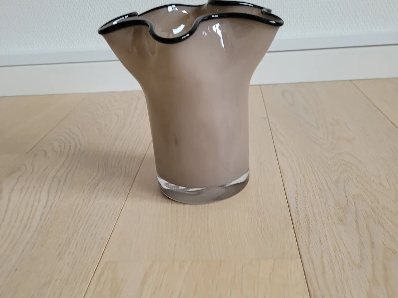 Billede 2 - GRATIS vase i Kolding 
