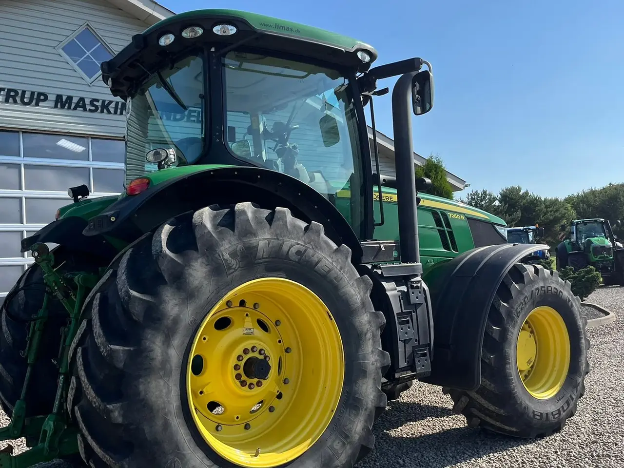 Billede 18 - John Deere 7260R AP med frontlift og front PTO
