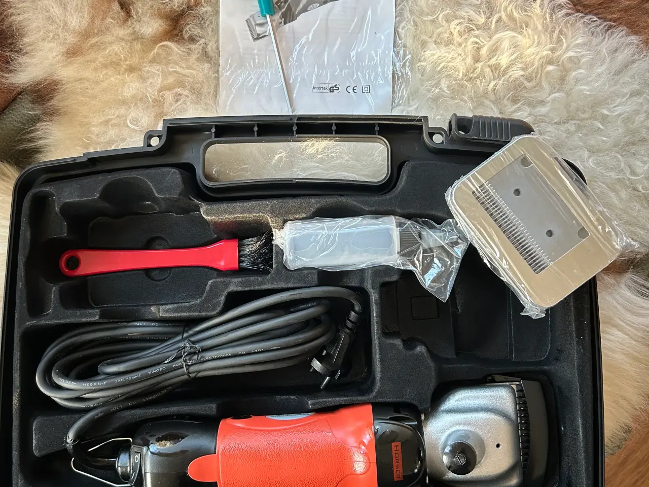 Billede 2 - HORSER Heste Klipper