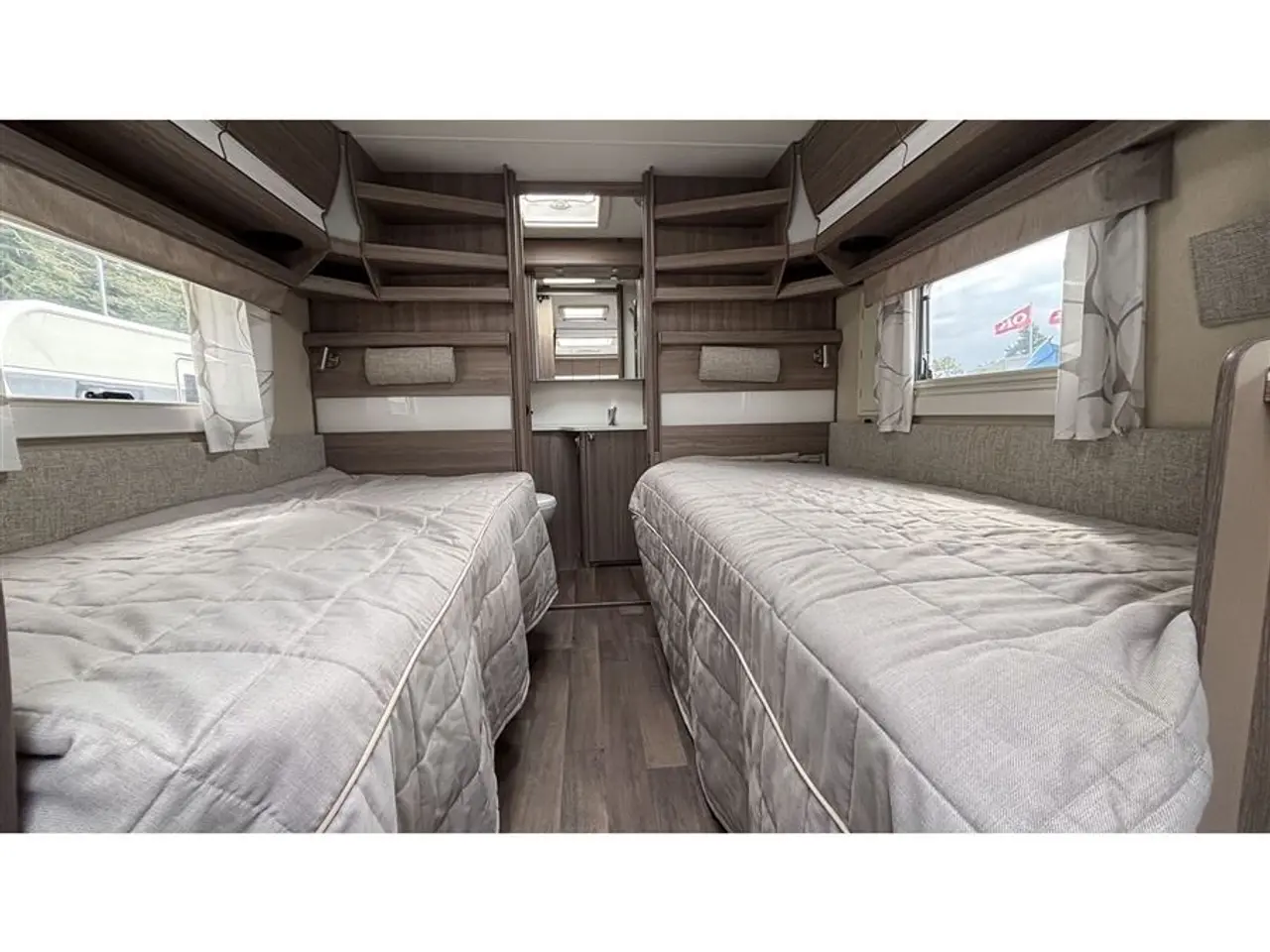 Billede 3 - 2016 - Kabe Royal 600 E TDL KS Pæn og velholdt campingvogn