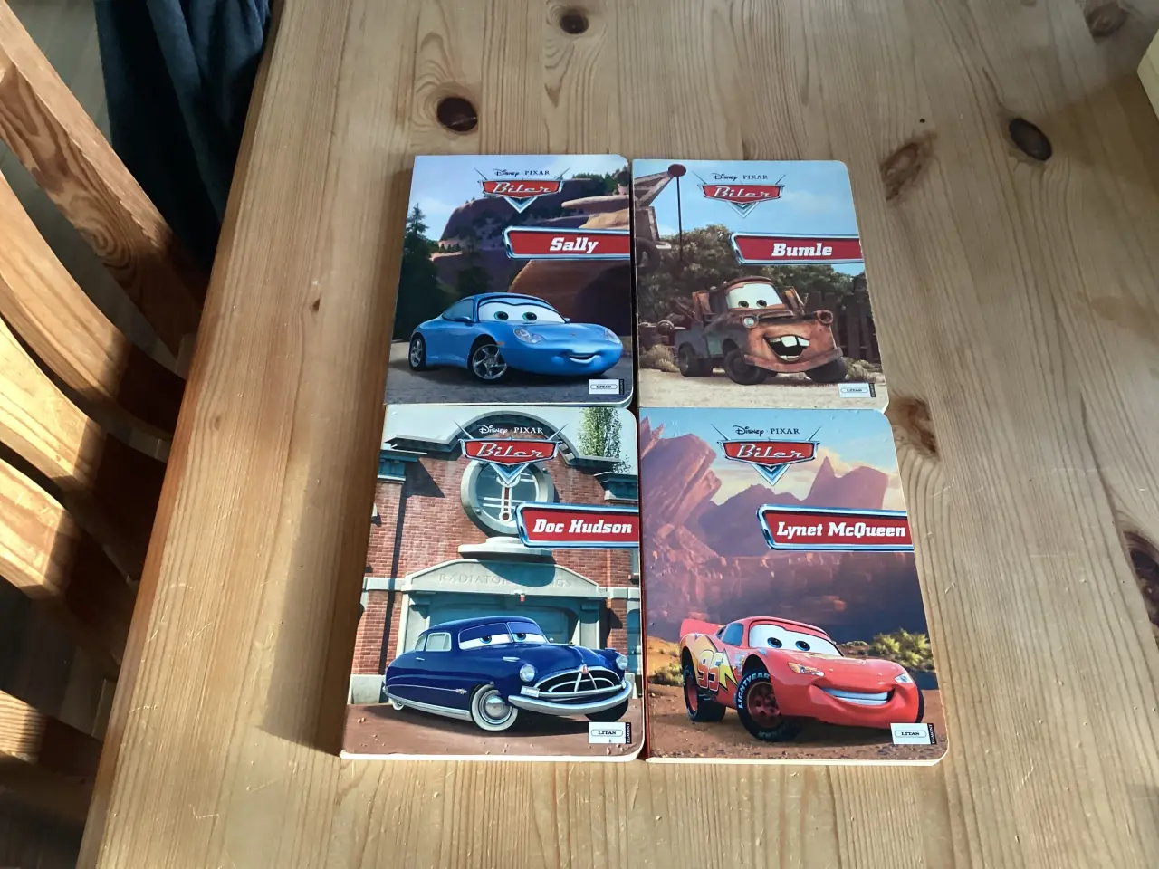 Billede 14 - Masser af Disney Cars.