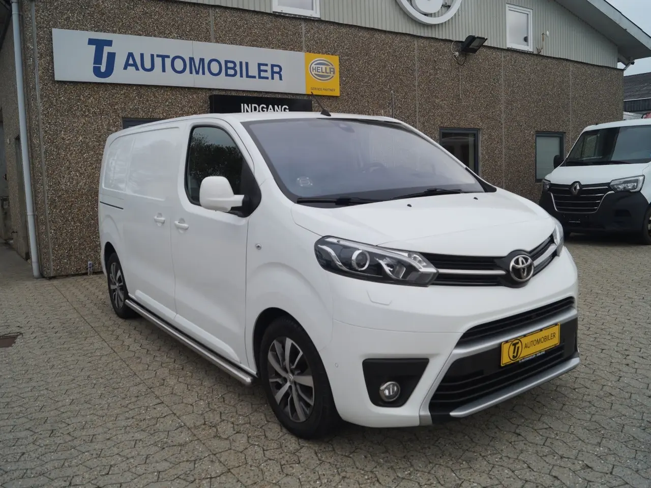 Billede 1 - Toyota ProAce 2,0 D 177 Medium Comfort Master aut.
