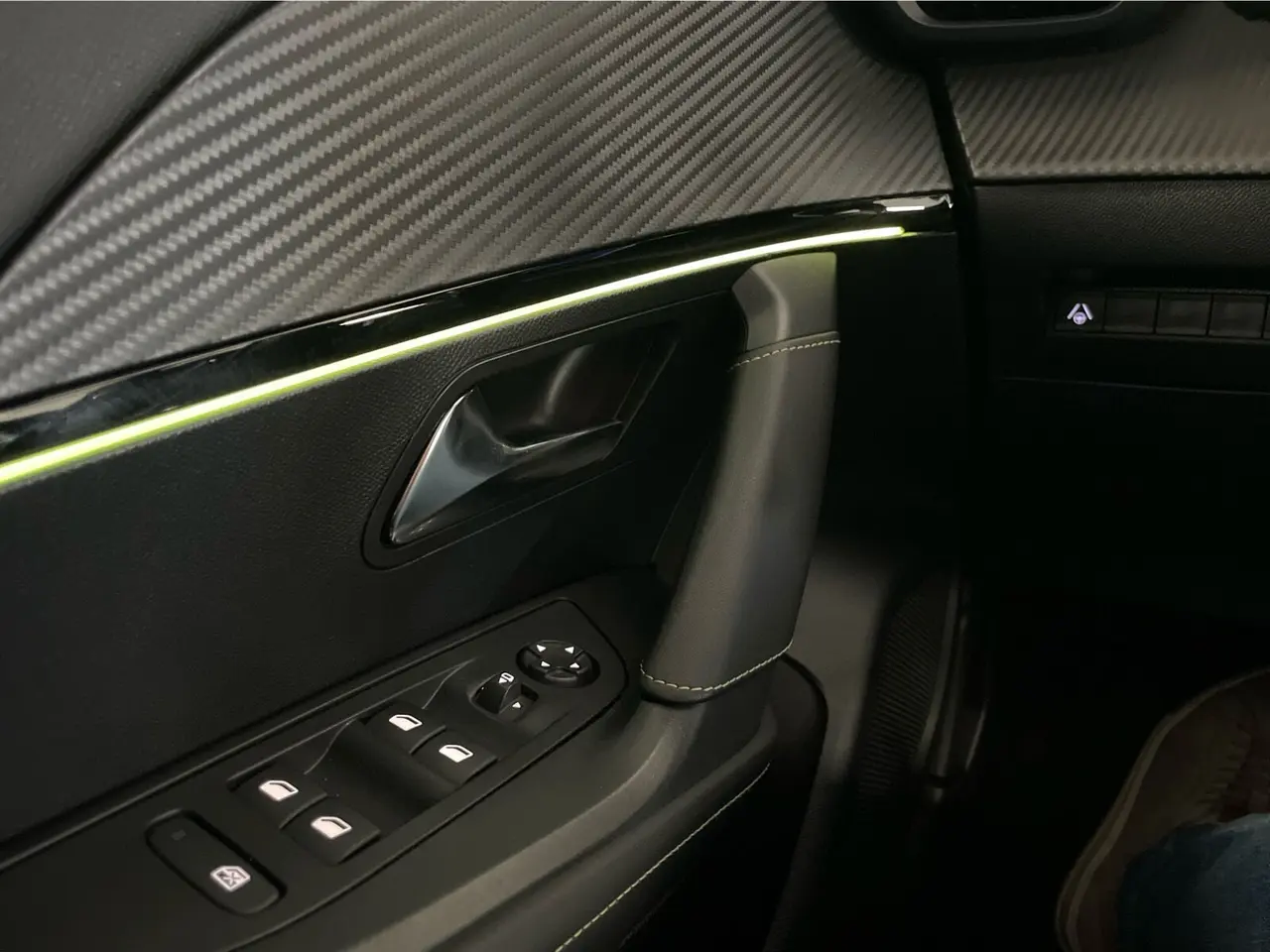 Billede 17 - Peugeot e-2008 54 GT