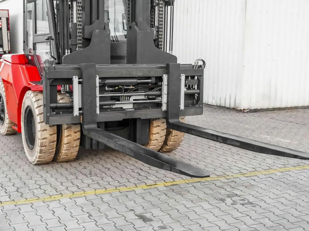 Billede 10 - CSX TIER El-gaffeltruck - 10000 kg, 4800 mm, Li-ion batteri