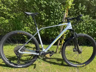Orbea Alma M50 XL – Super velholdt carbon MTB