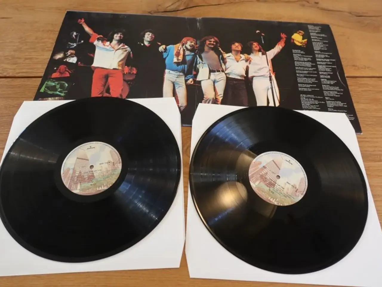 Billede 2 - 10cc – Live And Let Live