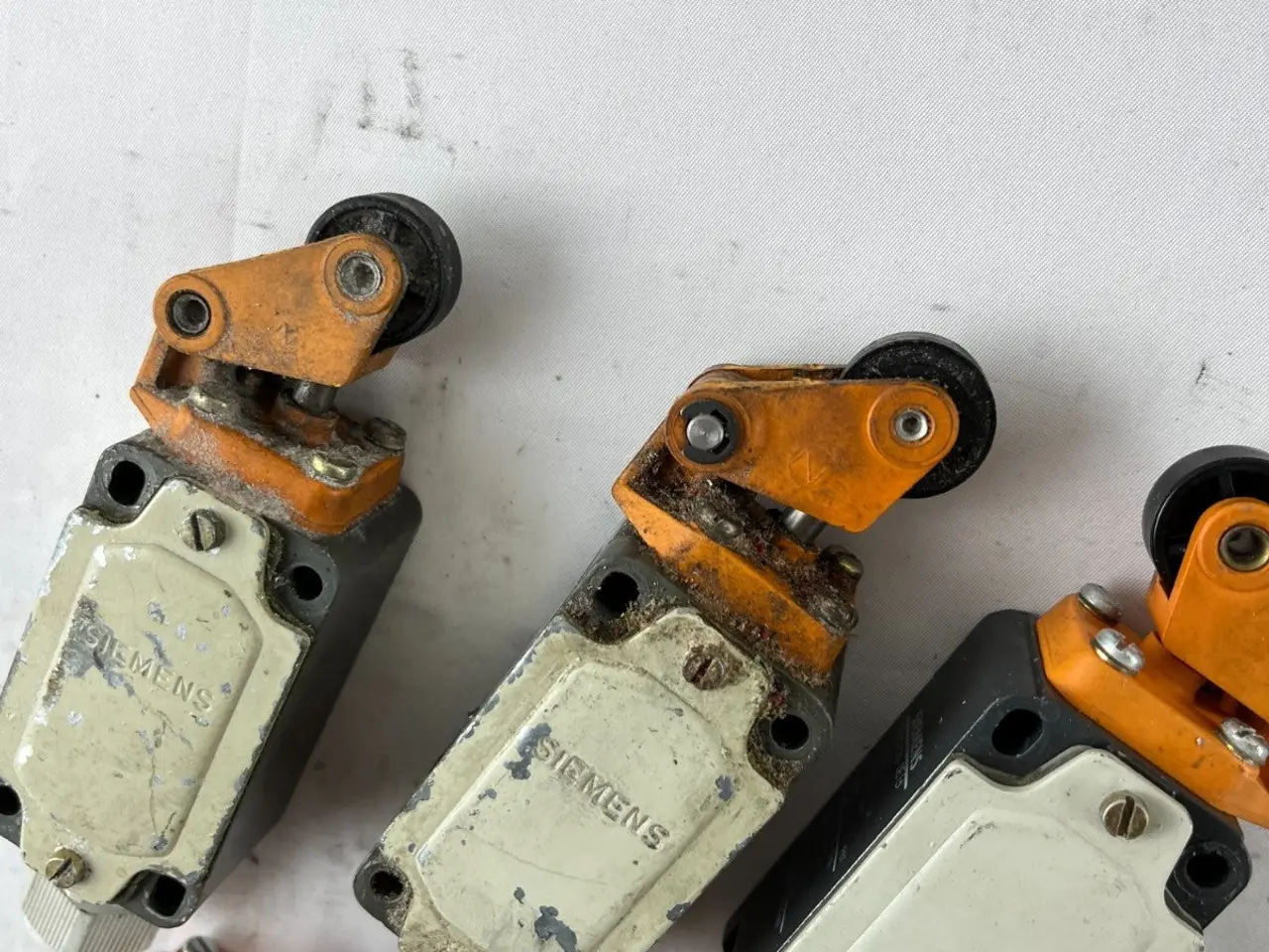 Billede 9 - Siemens endestopkontakt parti 6pcs 3ZA2 312-1E 120