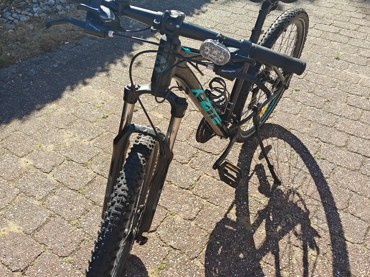 Billede 1 - Drengecykel MTB 27 tommer