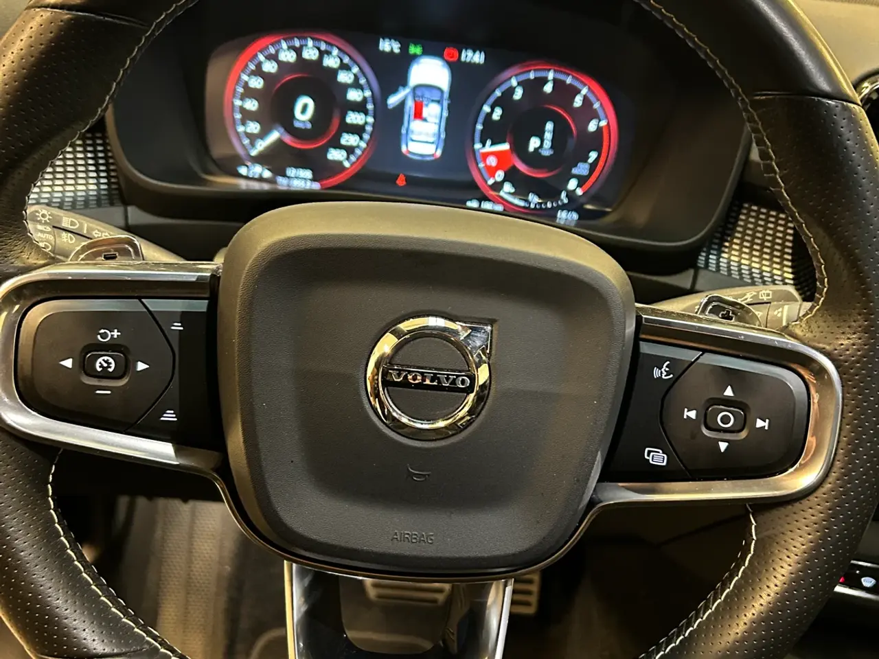 Billede 13 - Volvo xc40 T5 R-design AWD 