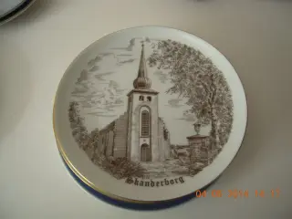 Kirkeplatte fra Skanderup kirke.