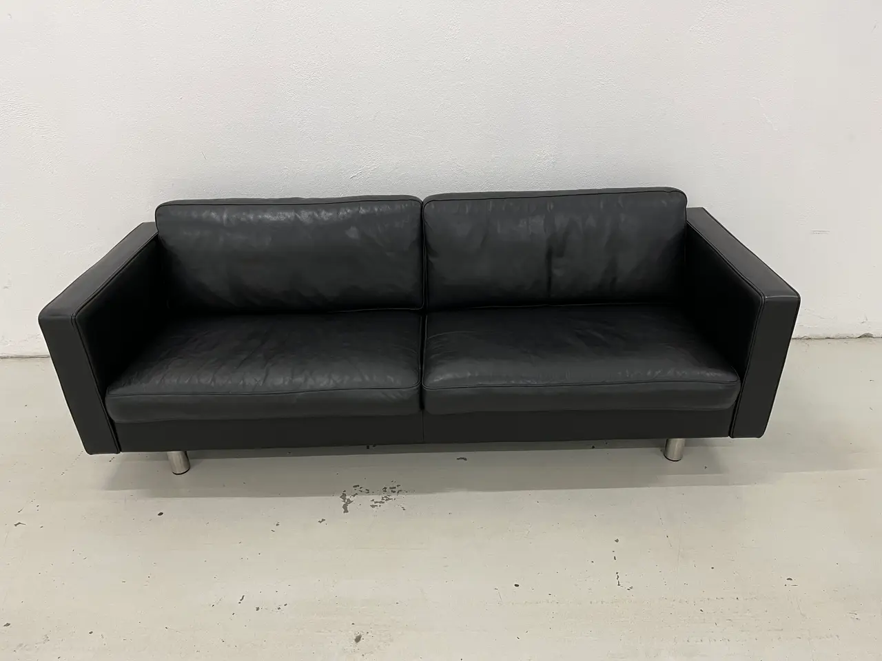 Billede 2 - Mogens Hansen MH321 3 Pers.Sofa i sort semianilin.