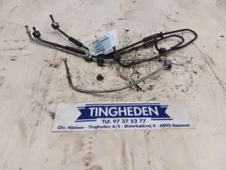 SisuDiesel 645 Brændstofindsprøjtningsrør V836859477