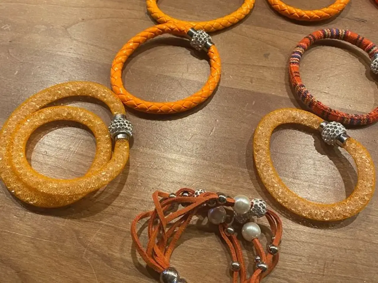 Billede 7 - Flotte orange armbånd