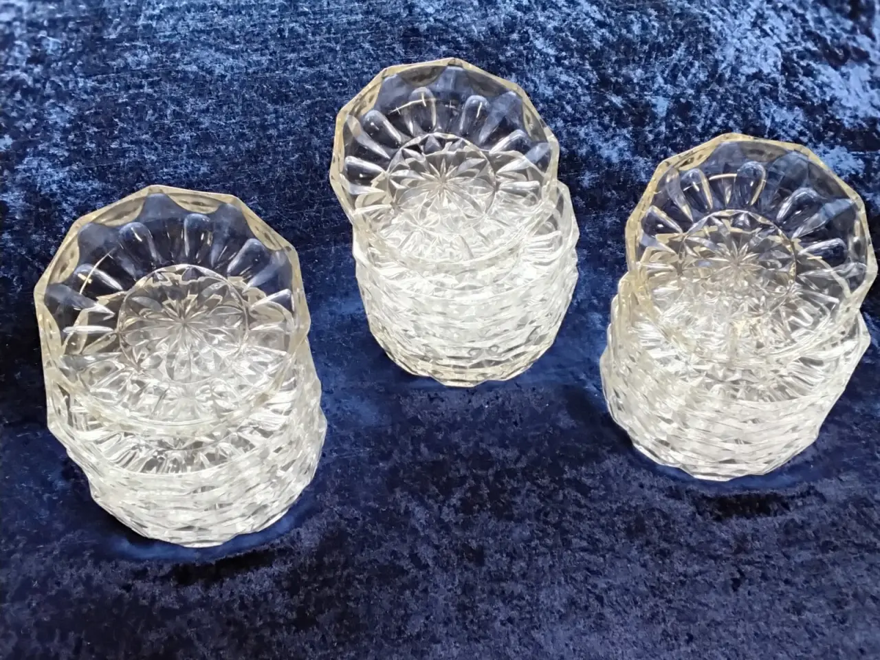 Billede 5 - 15 retro isassietter med stjernemønster ø 14 cm
