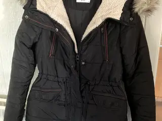 Vero Moda frakke med hat str. M