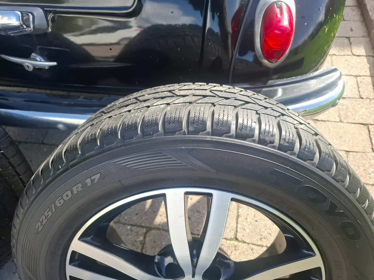 Billede 4 - 5x114,3 vinterdæk 225/60r17