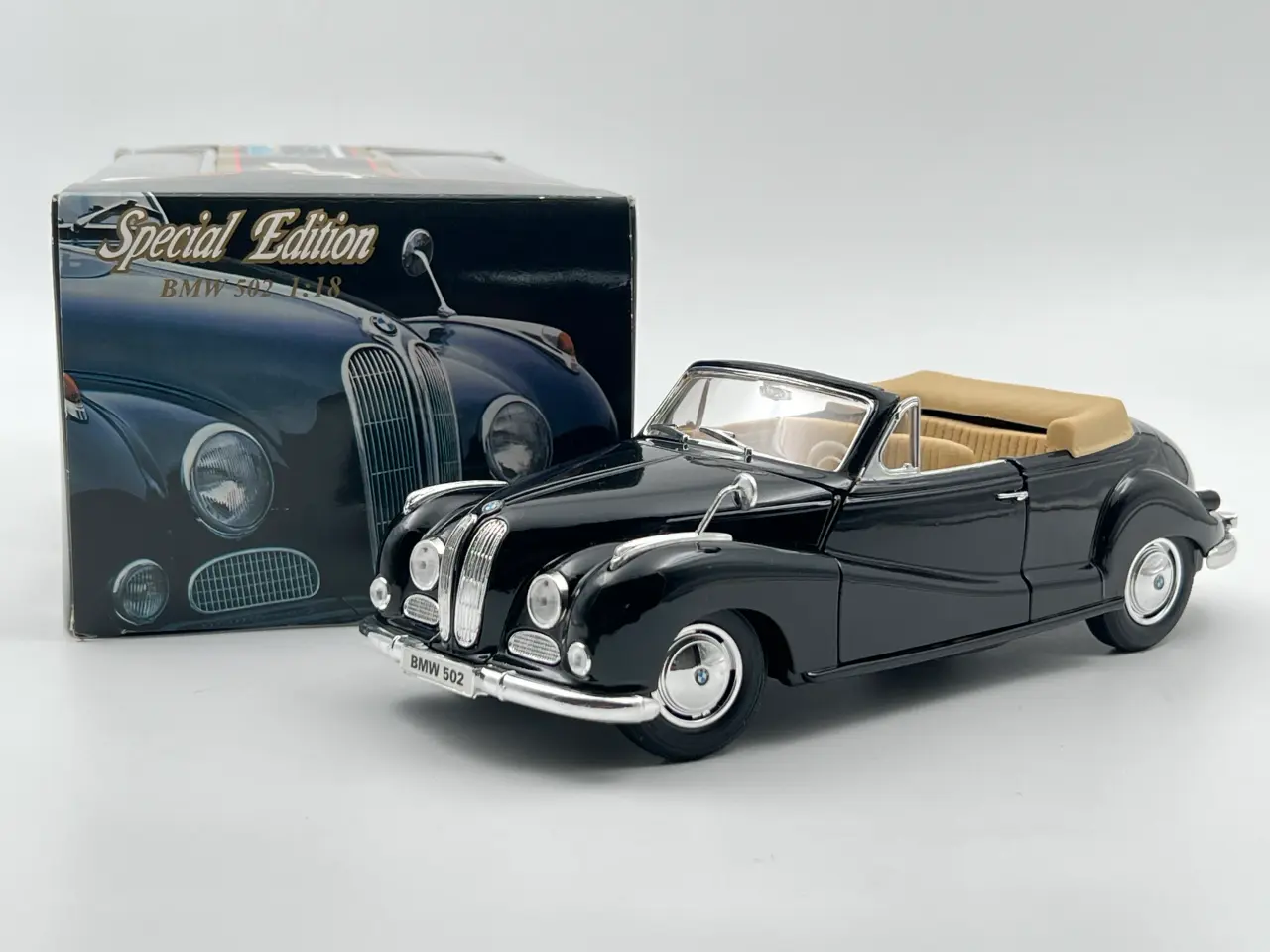 Billede 1 - 1955 BMW 502 V8 Baur-Cabriolet 1:18