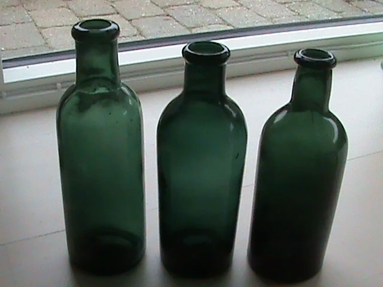 Billede 1 - Antikke glas flasker, grønne