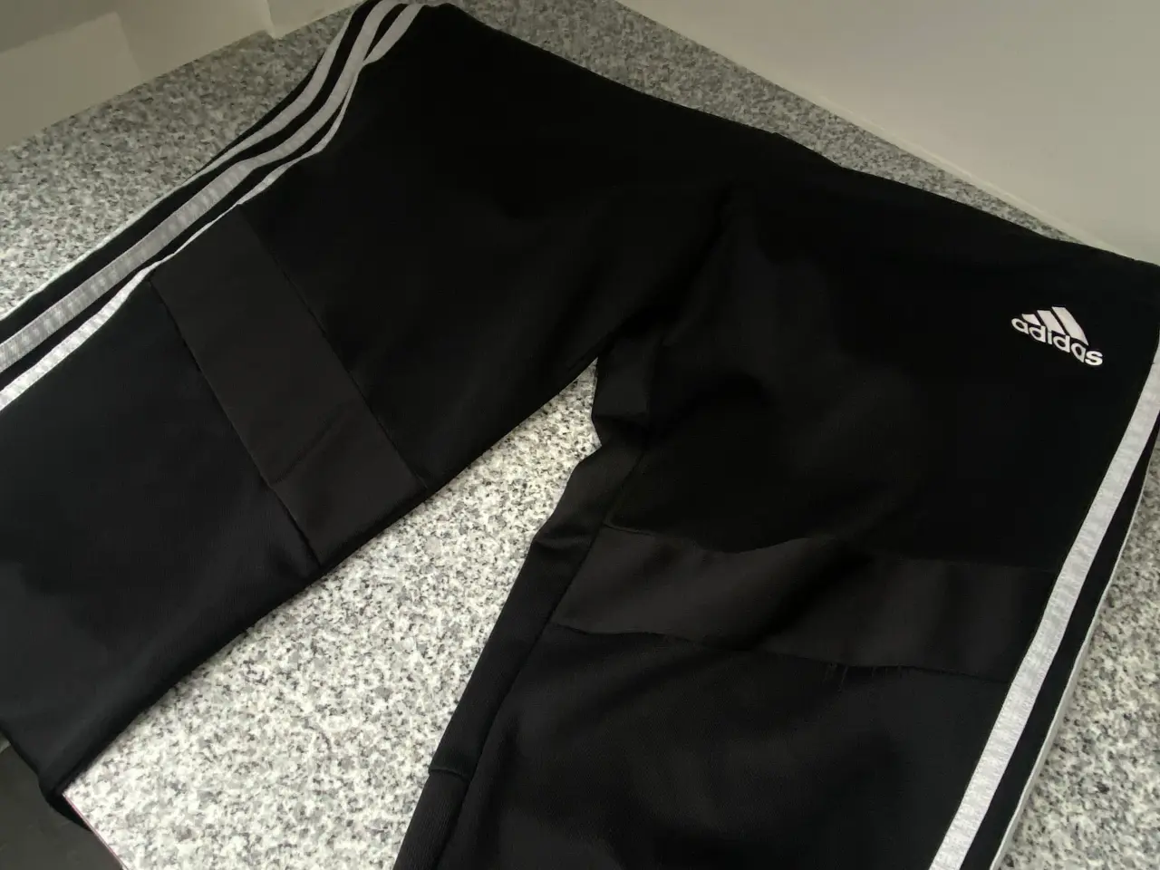 Billede 3 - Adidas bukser