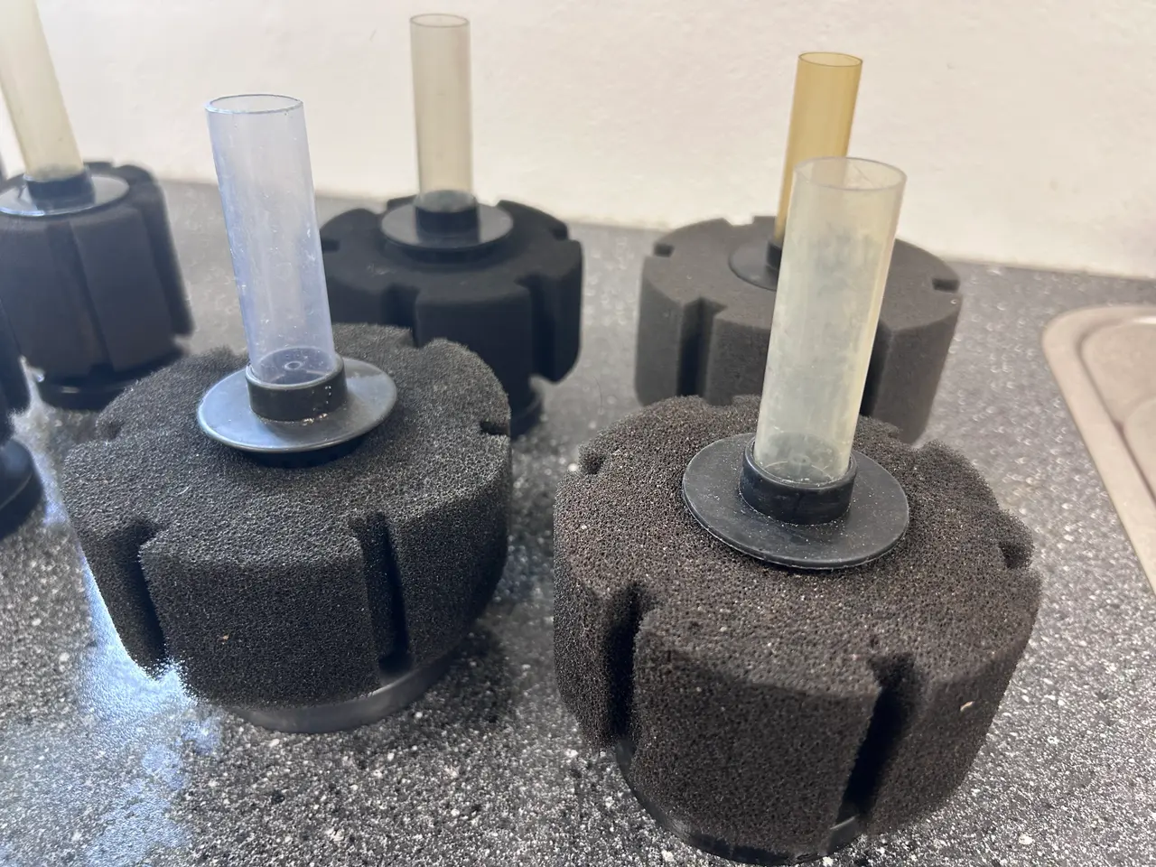 Billede 4 - Biofilter rund til luftpumpe