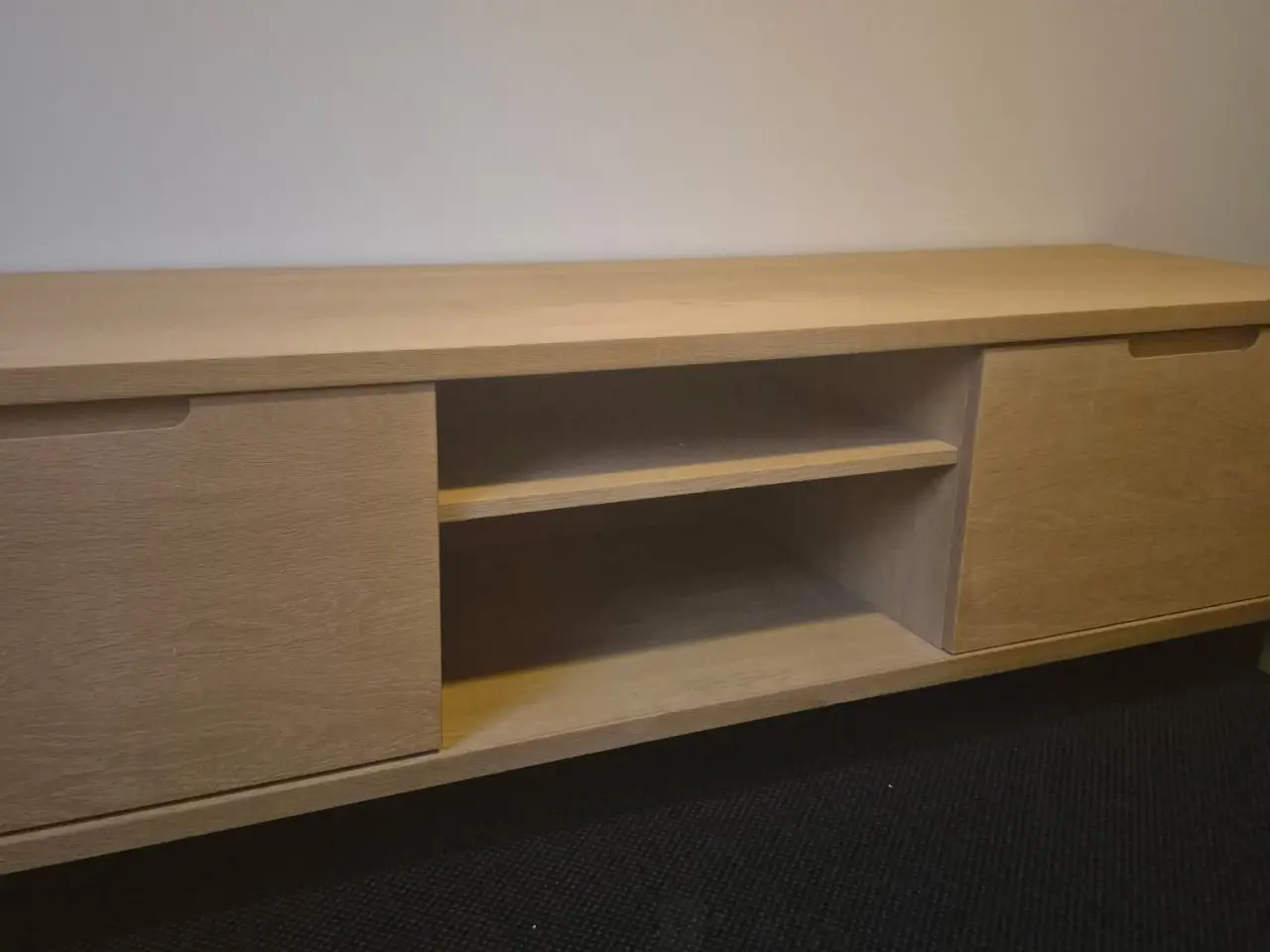 Billede 2 - Tv bord i egetræsfiner