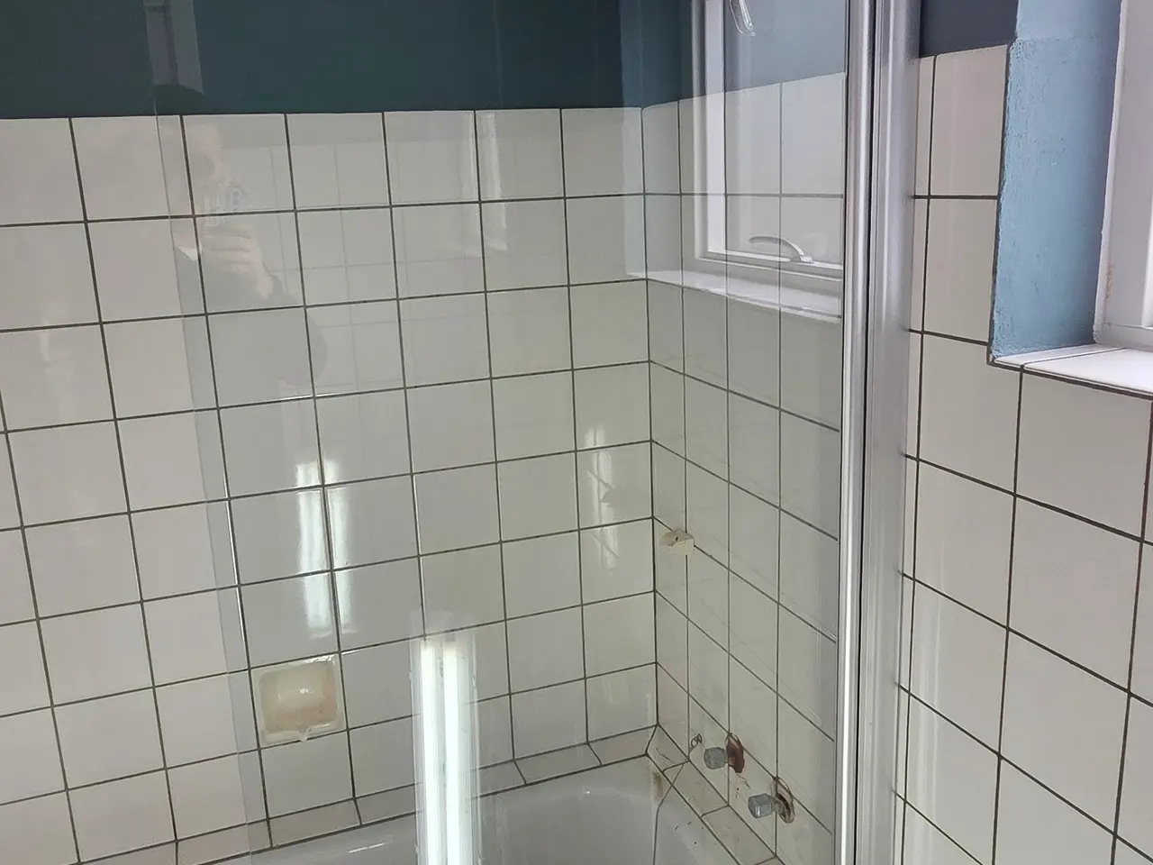 Billede 3 - Badekarvæg i glas