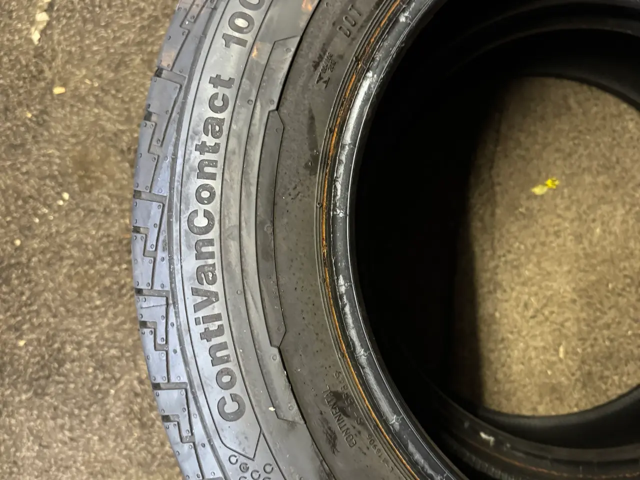 Billede 2 - Continental 215/65R16c