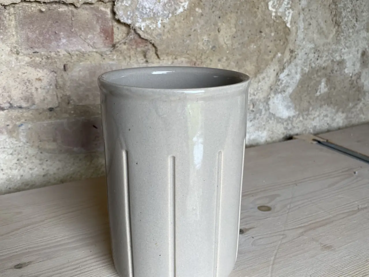 Billede 2 - Vase/ krukke til køkkenting