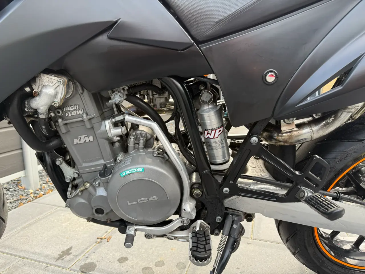 Billede 5 - KTM DUKE 640 LC4 - Kun kørt 9600km.