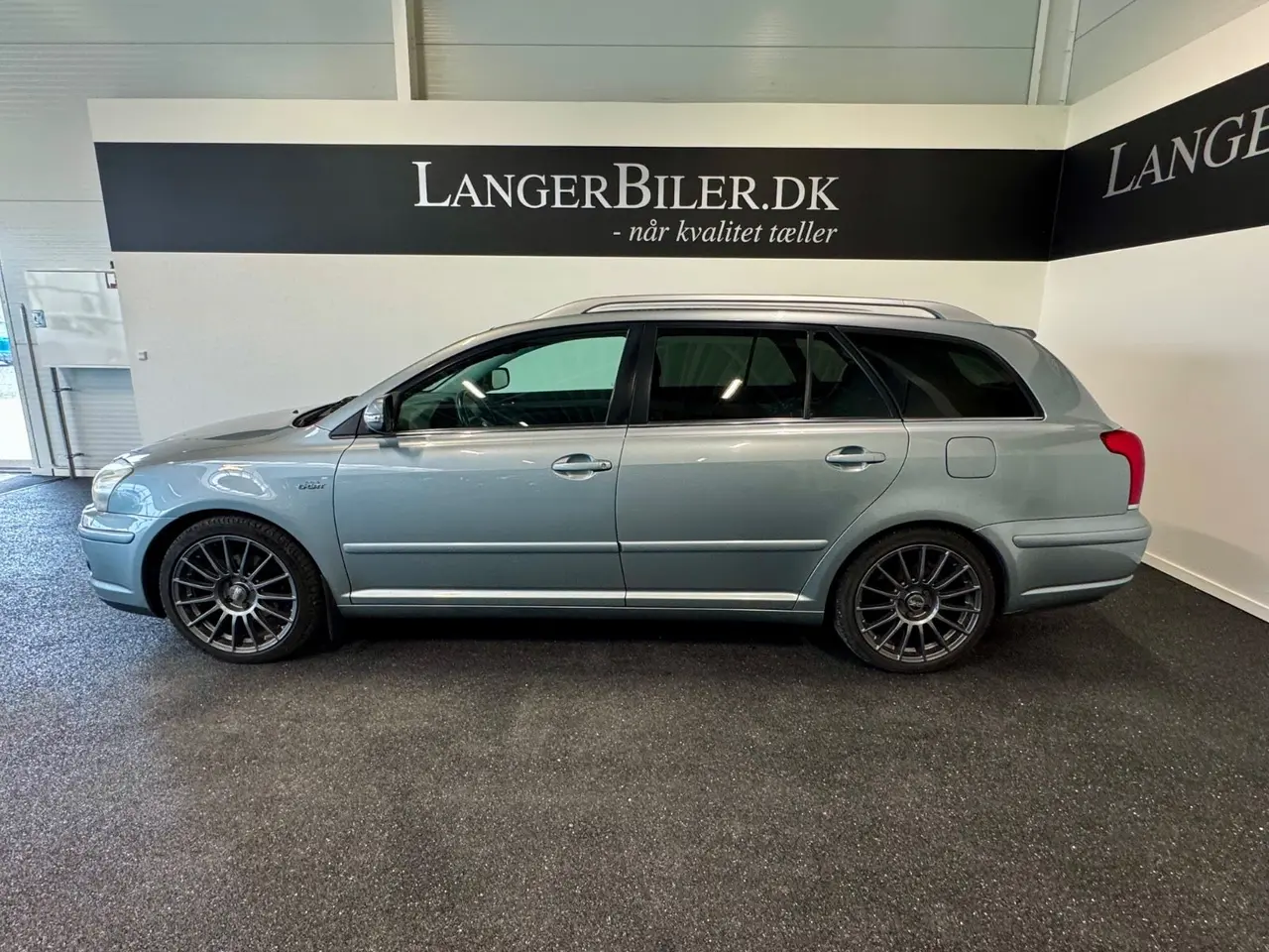 Billede 2 - Toyota Avensis 2,2 D-CAT 177 Executive stc.