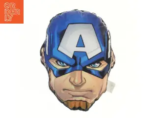 Pude med figurmotiv fra Marvel (str. 32x24 cm)