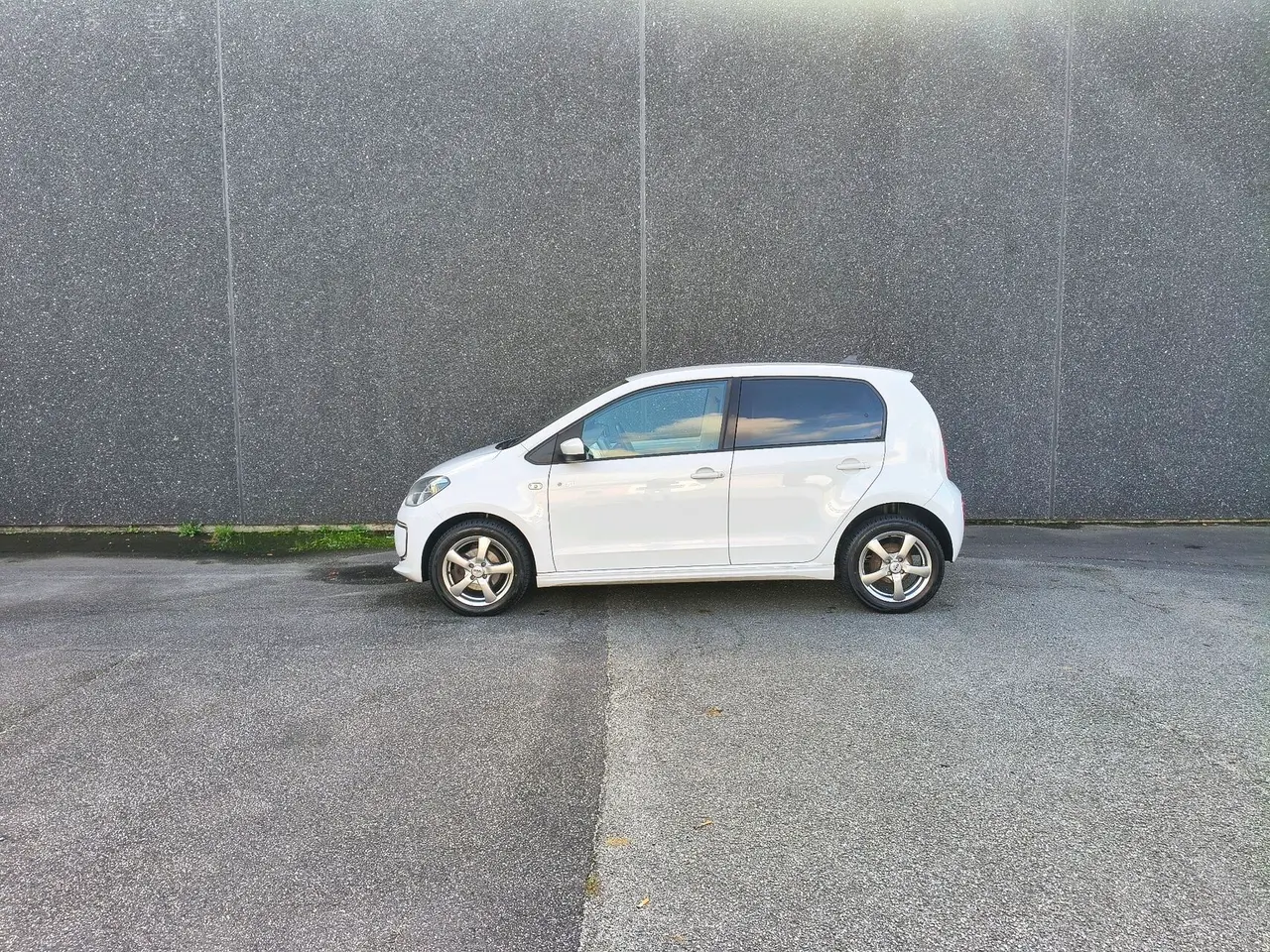 Billede 1 - VW e-up EL High 82HK 5d Aut.