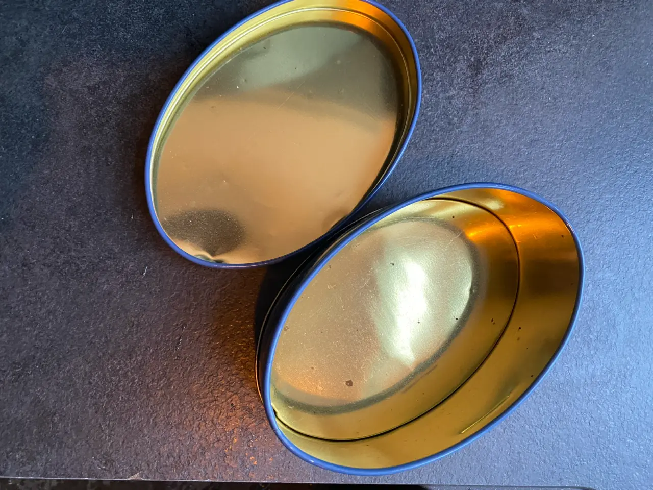 Billede 2 - Oval dåse 
