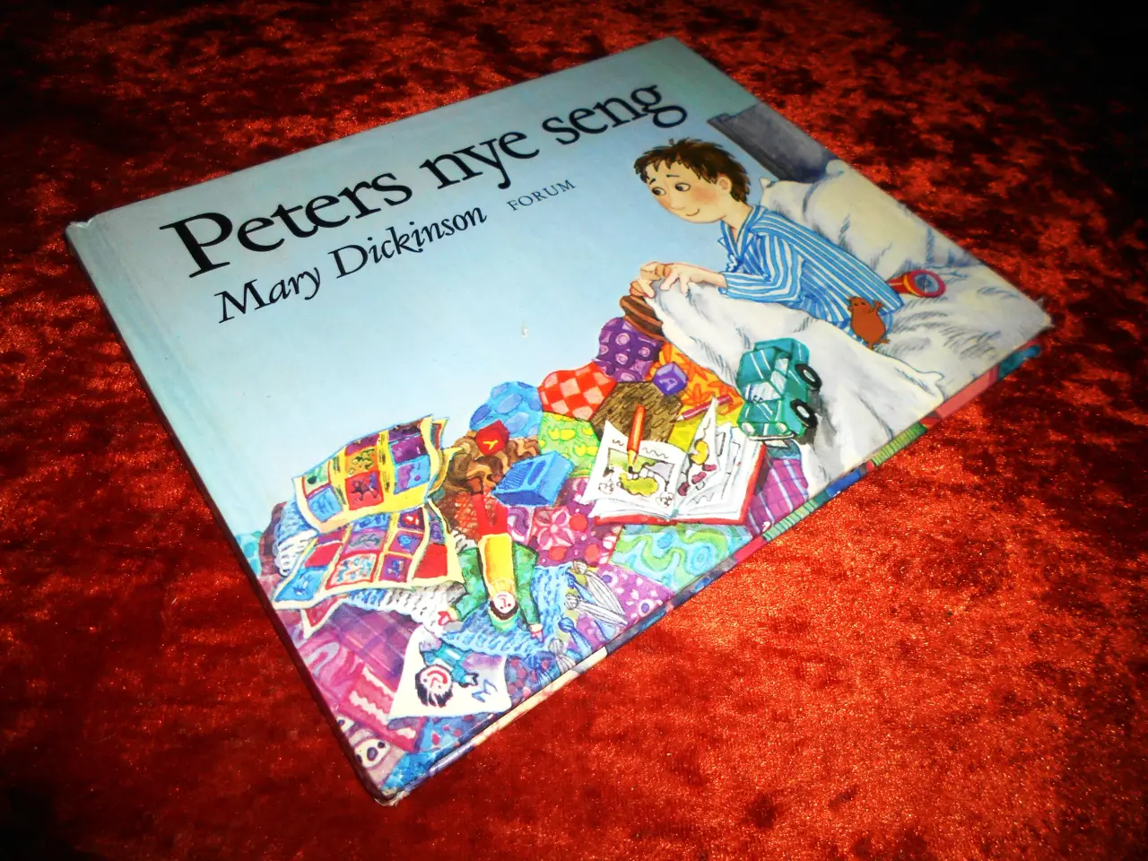 Billede 1 - Peters nye seng, Mary Dickinson