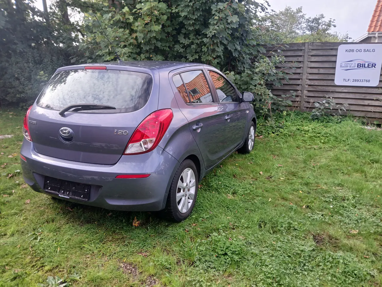 Billede 6 - Rigtig flot og velholdt Hyundai i20