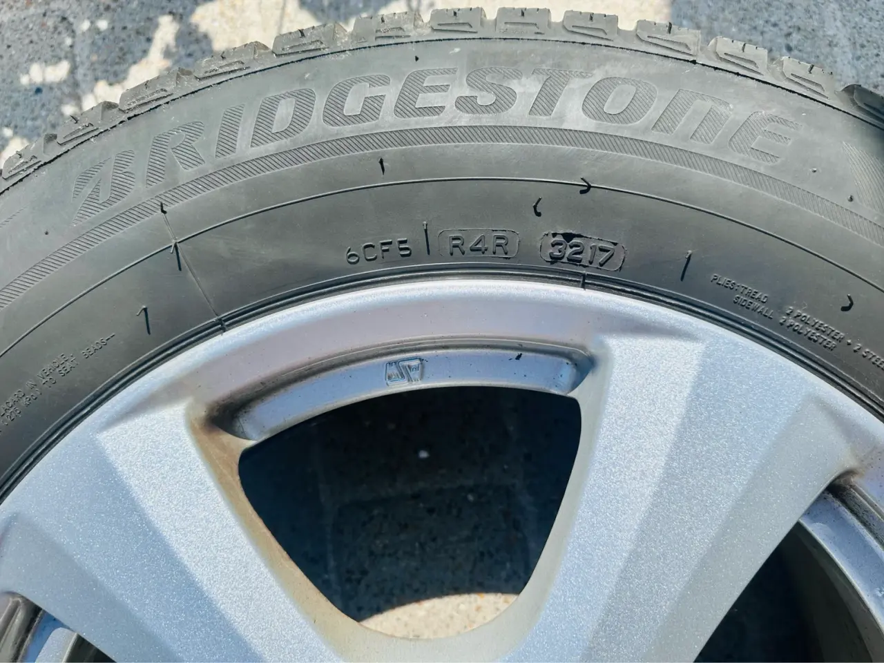 Billede 4 - Vinterdæk Bridgestone med Alufælge til Rav4