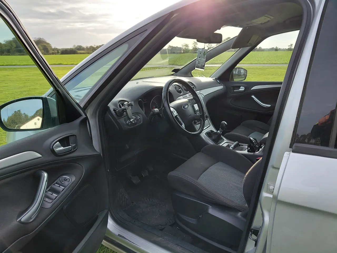 Billede 8 - Nysynet Ford S-max