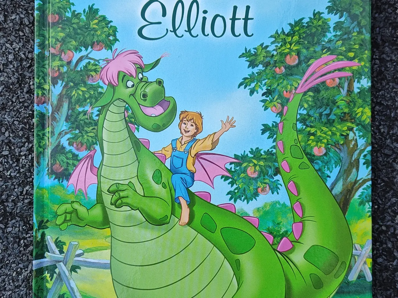 Billede 1 - Walt Disneys Peter og dragen Elliot BOG