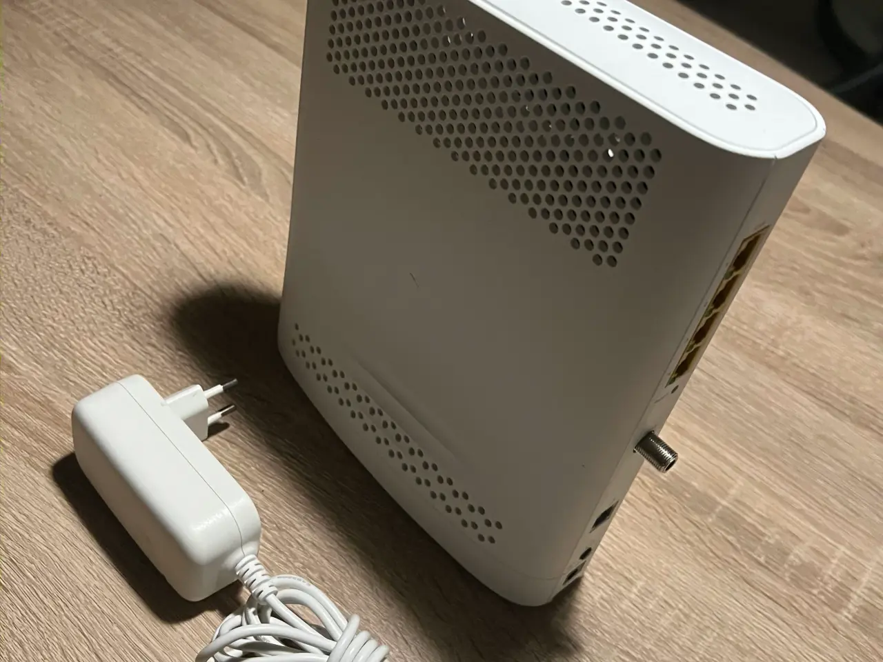 Billede 8 - Modem med wifi