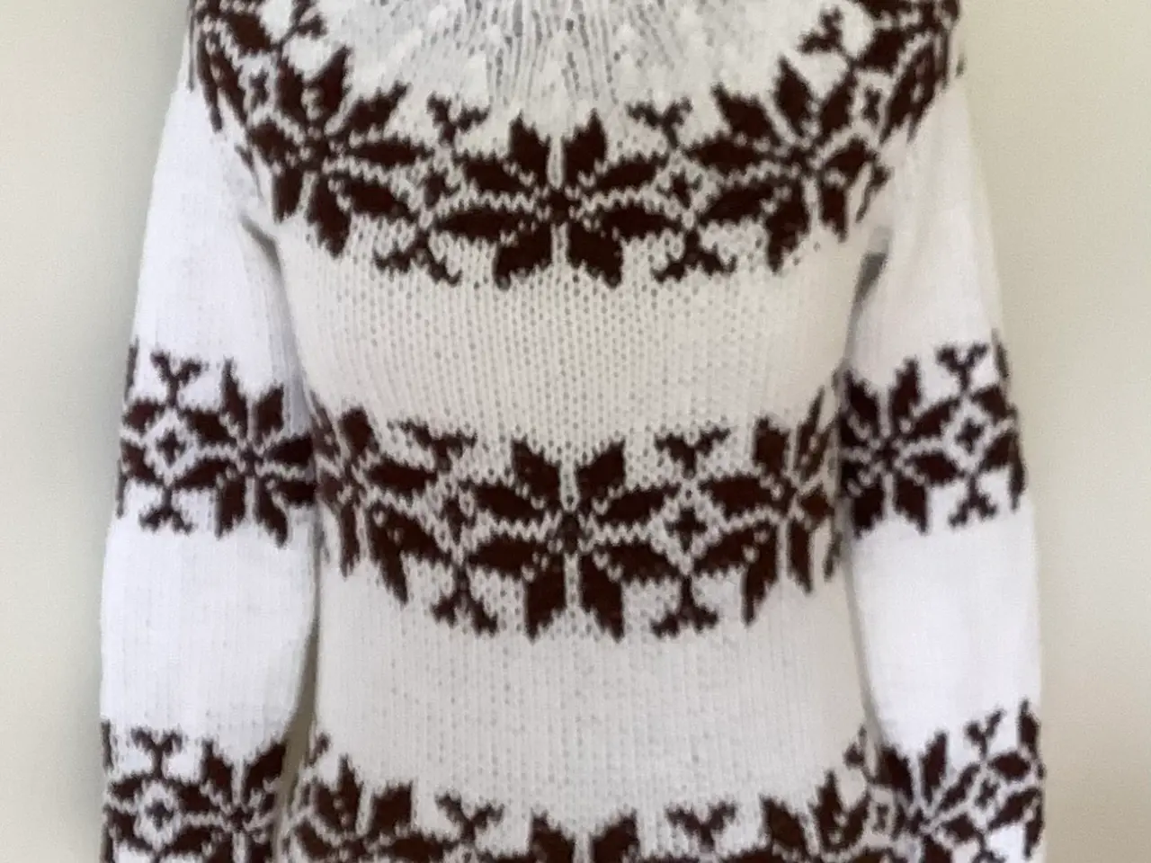 Billede 2 - Sarah Lund sweater - håndstrikket i ren bomuld